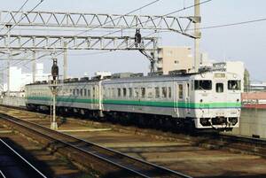 鉄道写真　北海道旅客鉄道（JR北海道）　キハ48形300番台　Lサイズ　ネガ・データ化　①