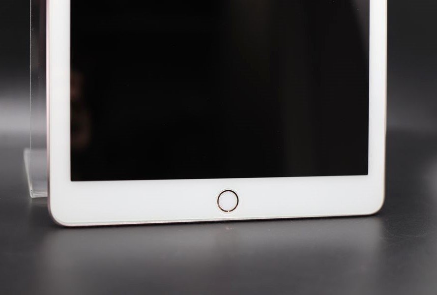 ipad pro 9.7インチWi-Fiモデル第1世代128GB A1673 ローズゴールド