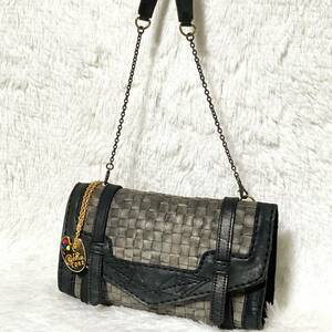 Robita Tone* mesh leather mesh clutch bag chain & metal fittings Logo plate knitting bai color black ash robita carrying *