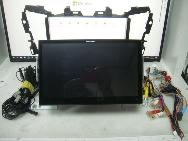 ヤフオク! -「アルパイン ナビ 10インチ」の落札相場・落札価格