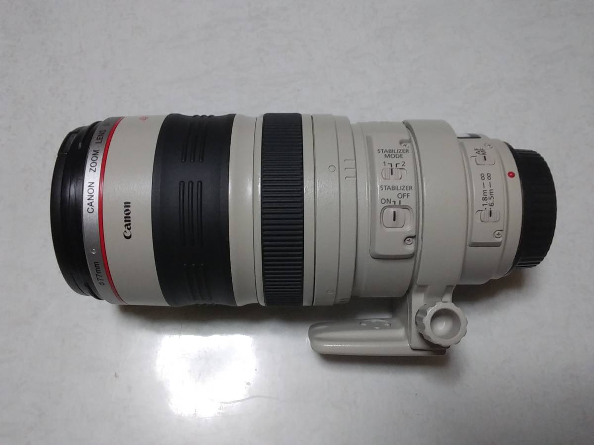 キャノンCanon EF 100-400mm F4.5-5.6L IS USMの中古品望遠レンズ