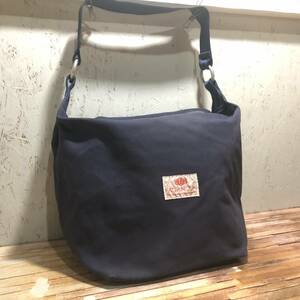 即決・レターパック発送・BAG'n’NOUN・バッグンナウンの帆布素材のショルダーバッグ・ネイビー・日本製