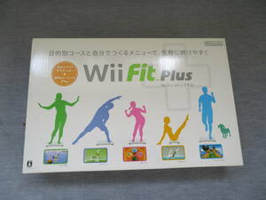 【Wii】 Wii Fit Plus バランスWiiボードセット 使用頻度極少