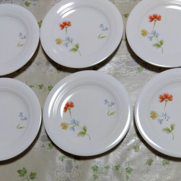 三郷陶器、１６センチケーキ皿、赤の花柄６枚セット