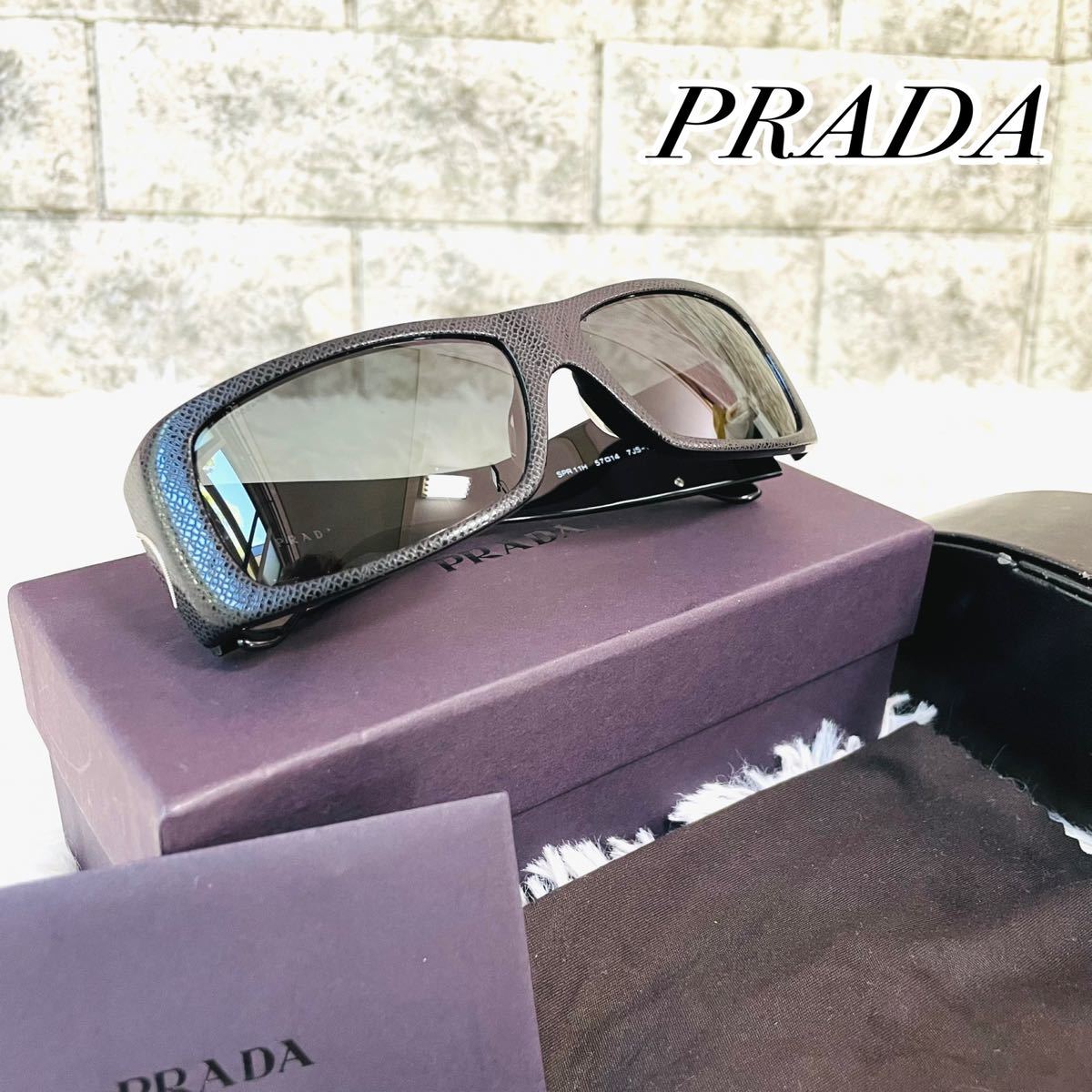 美品】PRADAプラダ アイウェア SPR11H ロゴ入サングラス-