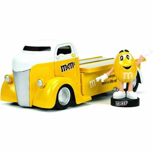 JADA TOYS 1/24 エムアンドエムズ イエロー フィギア ＆ フォード COE フラットベッド Hollywood Ride M & M’s Yellow 33425