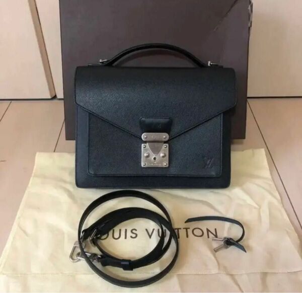 LOUIS VUITTON ルイ　ヴィトン　ショルダーバッグ　モンソー　タイガ