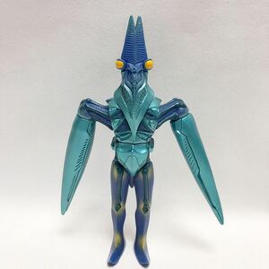 BANDAIウルトラ怪獣ソフビシリーズ　パワードバルタン星人