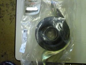 * Mitsubishi original new goods * CP9A Lancer Evolution 5 6 propeller shaft rear center bearing rear 