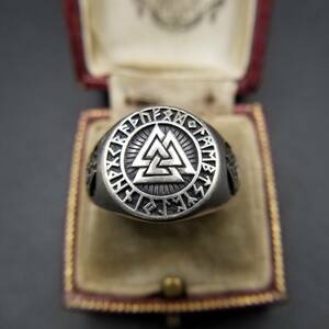 sig net . chapter emblem 925 silver Vintage ring silver ring Biker Lynn ground triangle 7g 8Y-L