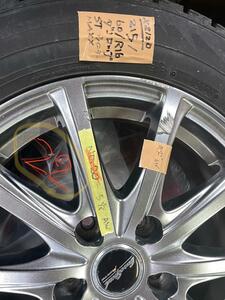 管理22）215/60/ｒ16　ST　ウインターMAXx　ｘ2120製造年