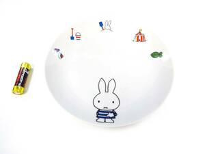 ◆(NA) ミッフィー平皿1客 洋食器 ローソン ブルーナ キッチン雑貨 非売品 企業物 miffy お皿 Bruna インテリア