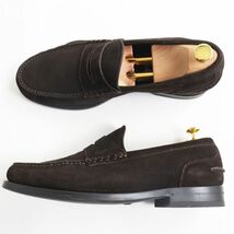 【ドンドン見直し】美品●Salvatore Ferragamo サルヴァトーレフェラガモ スウェードレザー コインローファー ブラウン 9 1/2 3E 伊製_画像4