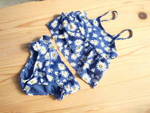 * beautiful goods!babyGAP. floral print One-piece swimsuit 90 centimeter *