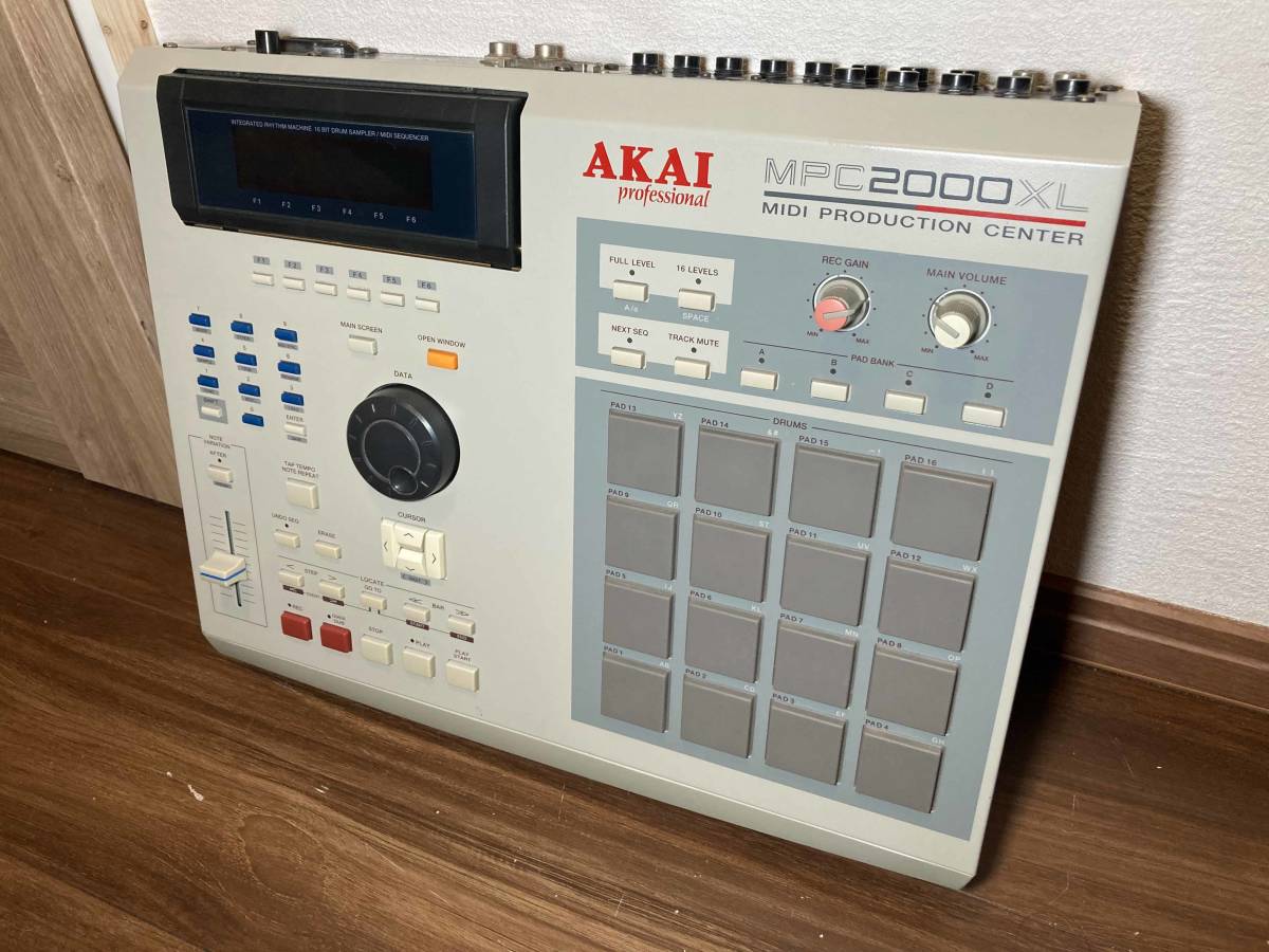 Yahoo!オークション -「akai mpc 2000」(楽器、器材) の落札相場・落札価格