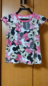 ディズニー Disney 120 ミニー Tシャツ ピンク 総柄 女の子 女児 子供服 中古 シミ 記名あり