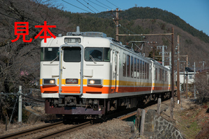 鉄道写真データ（JPEG）、00233858、フジサン特急、2000系（2002号編成）、富士急行、三つ峠〜寿、2014.01.23、（7360×4912）