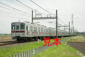 鉄道写真データ（JPEG）、00295743、10000系（10005F）東武東上線100周年サイドステッカー、東武鉄道東上線、川越市〜霞ヶ関、2014.05.01