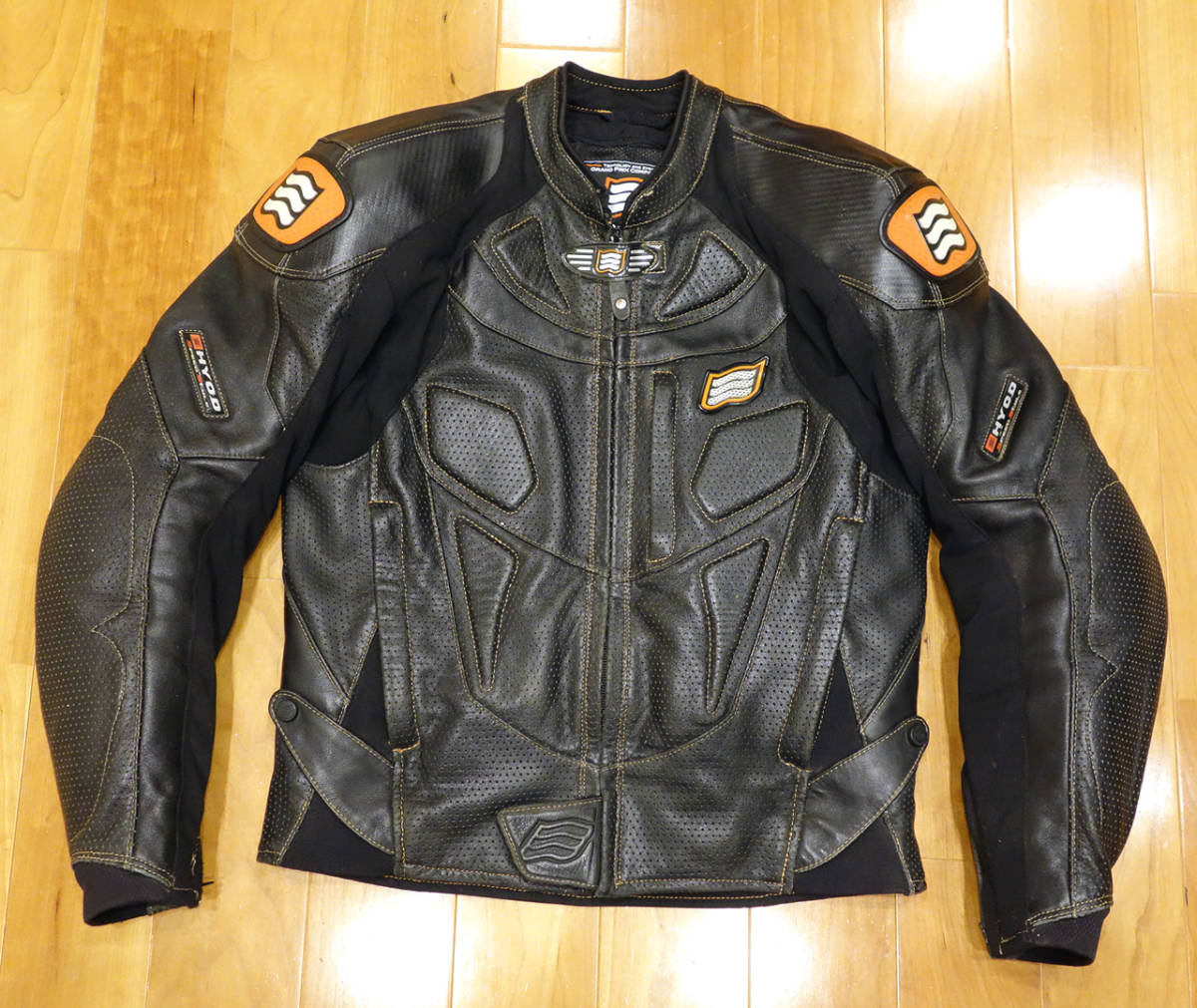 ヤフオク! -「hyodパンチングレザージャケット」の落札相場・落札価格