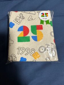 Google 創立 25 周年記念限定トートバッグです。