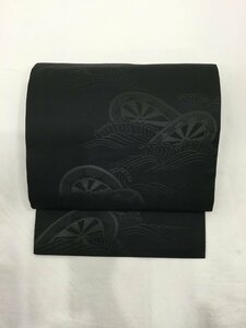 黒共なごや帯/未使用品/西陣/正絹/流水に片輪車/美品/冬/仕立上がり【ゆずりは】7789