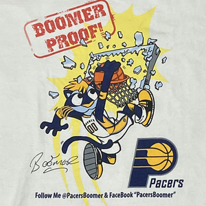 [送料無料] NBA インディアナ・ペイサーズ Pacers BOOMER ブーマー Tシャツ Sサイズ (ハリバートン)