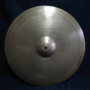 A zildjian vintage 20 1950's 1904g