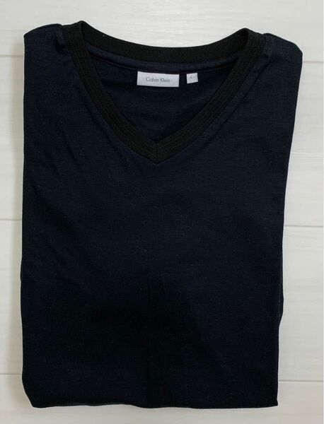 値段　Calvin Klein Tシャツ(未使用) Lサイズ