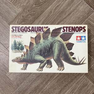 TAMIYA Tamiya 1/35 стерео gosaurusSTEGOSAURUS динозавр серии No.2 Kit No.6902 1981 год продажа подлинная вещь модель Tamiya seme Dine имеется товары долгосрочного хранения 