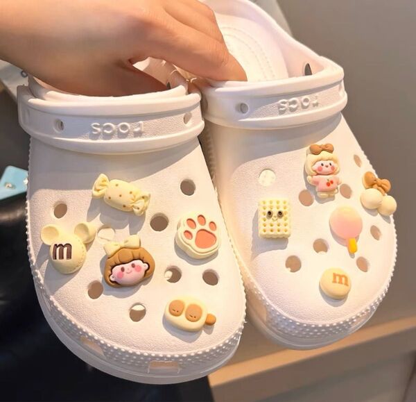 クロックス用ジビッツ セット(crocs靴含まれてない)①