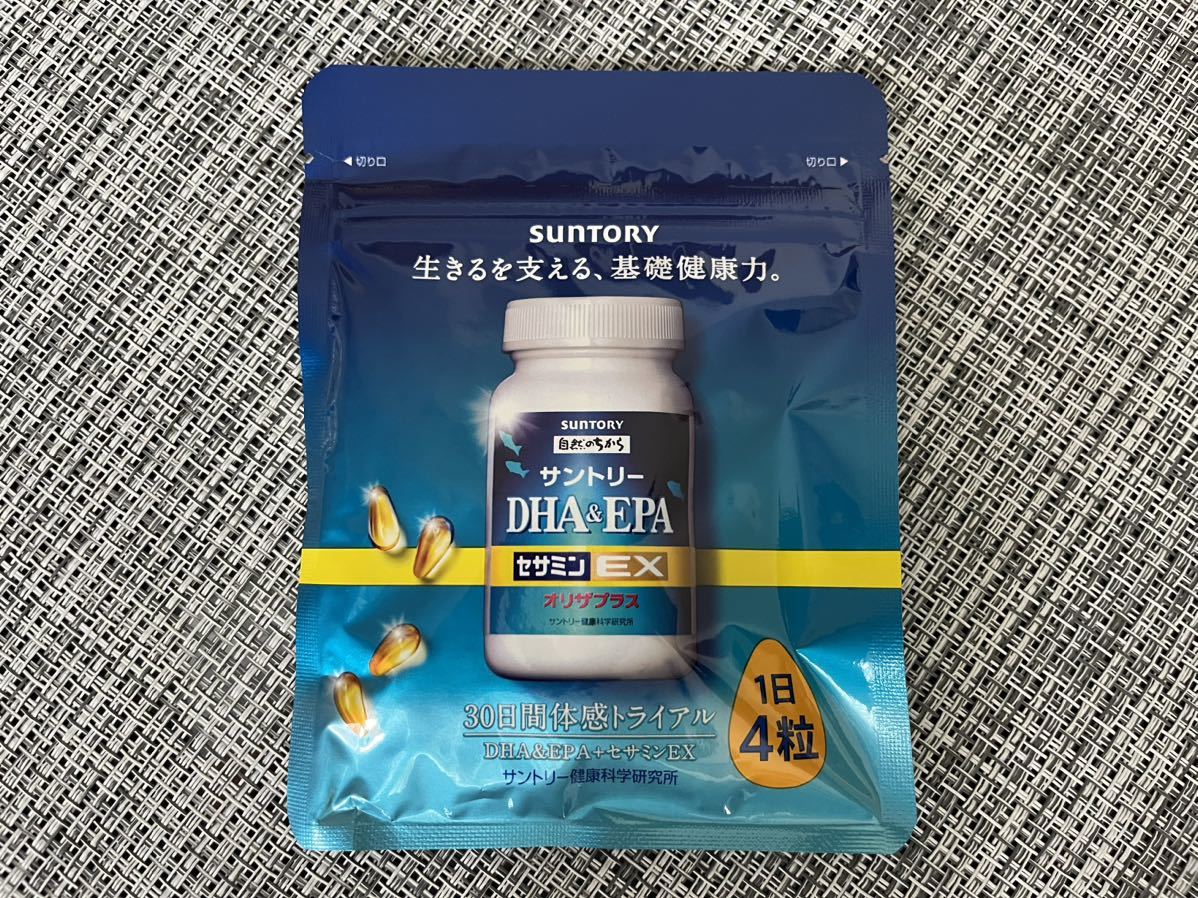 7月届きたて!! 迅速発送!! 120粒4袋 サントリーdha&epa+セサミンex