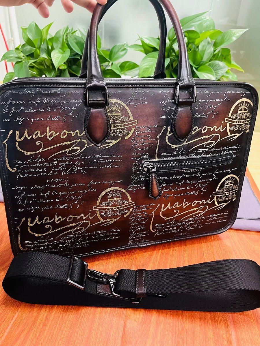 ヤフオク! - ファッション - ブランド別の中古品・新品・古着