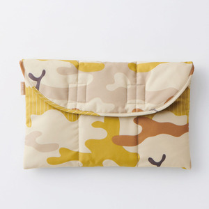* camouflage. beige * 392plus m quilting clutch bag M size mikuni three country clutch bag laptop case 