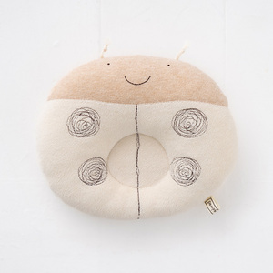 *......* POMPKINS BABY organic baby pillow pop gold z baby baby pillow baby ... baby makla baby pillow ...