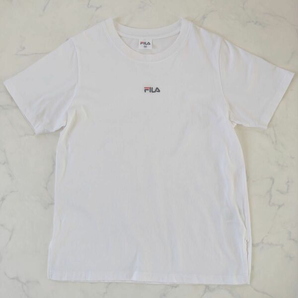 FIRA ホワイトTシャツ　M