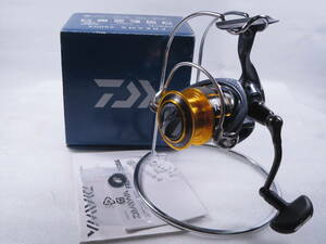 祿【付属品】 ダイワ フリームス 2500A DAIWA FREAMS グローブライド スピニングリール 海外版 2511