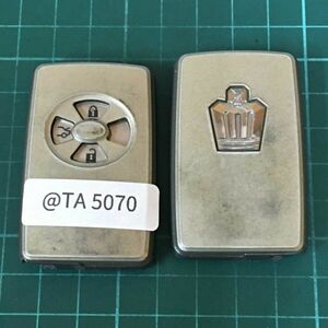 @TA5070 トヨタ 純正 キーレス リモコン クラウン アスリート ロイヤル１８系等 3ボタン トランク