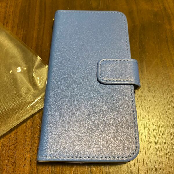 【在庫売り尽くし】 iPhoneケース スマホケース カバー 手帳型 iPhoneSE 7 8 青 スマートフォンケース