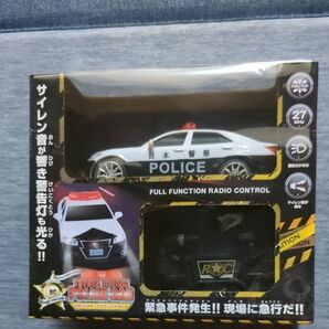 ラジオコントロールTOYOTA CROWN POLICE CAR