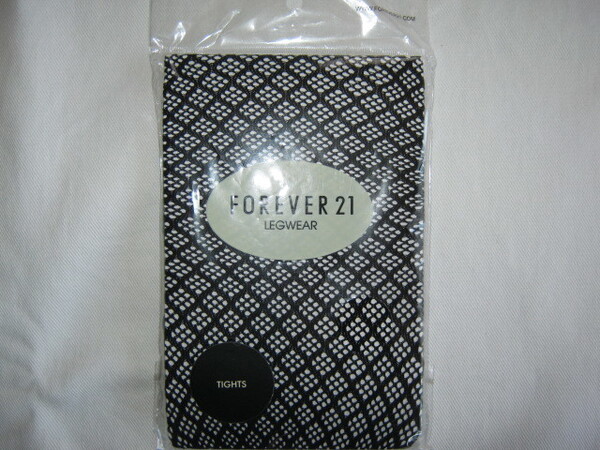 ★新品未開封品 FOREVER21 LEGWEAR HOSIERY TIGHTS フォーエバー21 ML BLACK ブラック 黒 目の細かい網タイツデザイン レディース女性用★