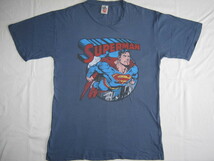 ★古着 試着のみ COSTCO コストで購入 JUNK FOOD ジャンクフード SUPERMAN スーパーマン Tシャツ L ネイビー 色落ち紺 ウォッシュ加工★_画像1