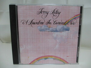 「ＣＤ」TERRY RILEY・A RAINBOW IN CURVED AIR　廃盤品　１枚（中古品）