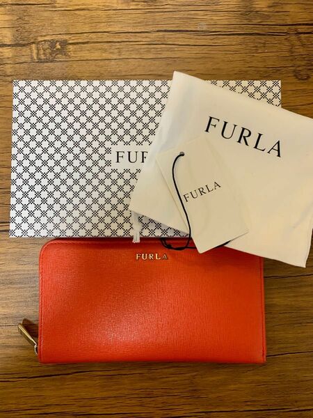 付属品あり FURLA バビロン ラウンドファスナー　長財布