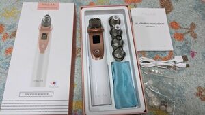 毛穴、脂肪吸引器！　未使用品！　色々な機能が内蔵されております。