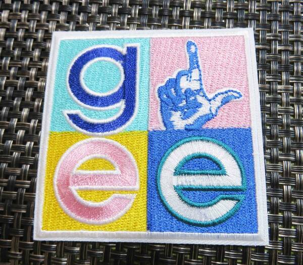 萌えge正方形■新品　glee　グリー アメリカ　刺繍ワッペン◆ミュージック　音楽　ドラマ■サバゲー　ミリタリー■ 洋服・衣類・衣服DIY