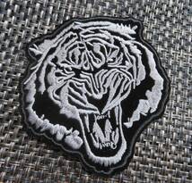 灰銀■虎顔◆激熱　闘魂　威圧●激オコ　TIGER▽とら　トラ刺繍ワッペン■スカジャン◇激シブ　ミリタリー・サバゲー■洋服・衣類・衣服Diy_画像1