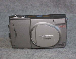 [ei815]デジタルカメラ OLYMPUS c-200 ZOOM 5.4-16.2mm f2.8-4.4 CAMEDIA オリンパス　カメディア　 digital camera