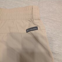 コロンビア　columbia　キッズXS アウトドアパンツ_画像3