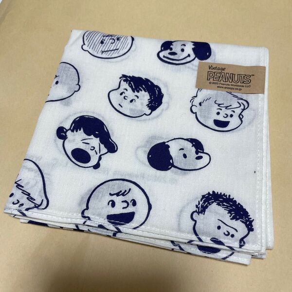 SALE\(^o^)/vintage PEANUTS ハンカチ バンダナ
