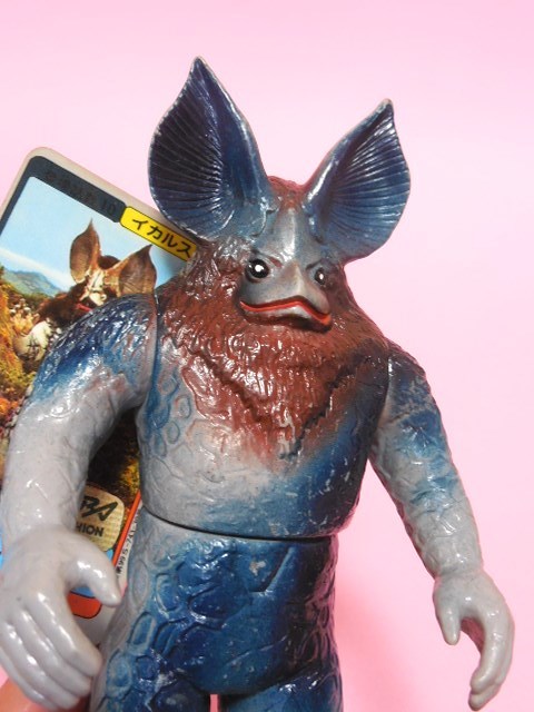 ヤフオク! -「イカルス星人 ソフビ」の落札相場・落札価格